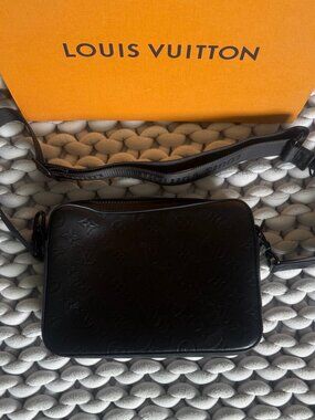 Louis Vuitton Duo Messenger Monogram Shadow Black Leather